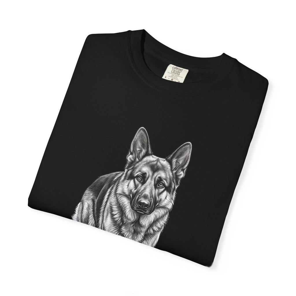 German Shepherd Graphic Tee – Realistic Dog Portrait T-Shirt